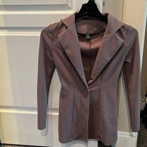 Women’s Light Blazer